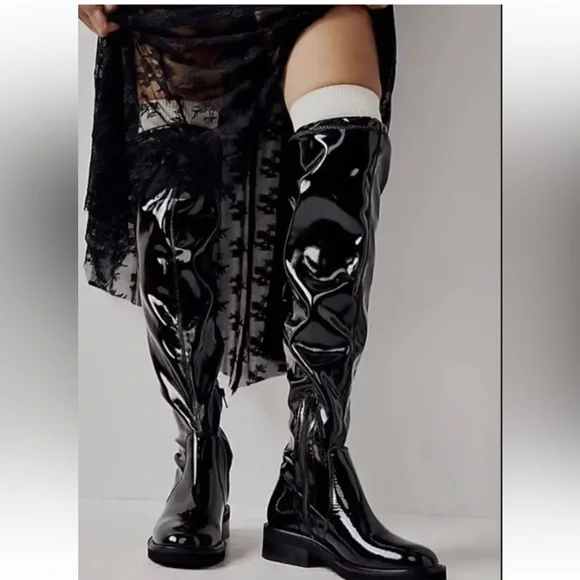 Free People Go Go Gloss Over-the-Knee Boots Size 38 Black Patent Leather - Picture 2 of 11